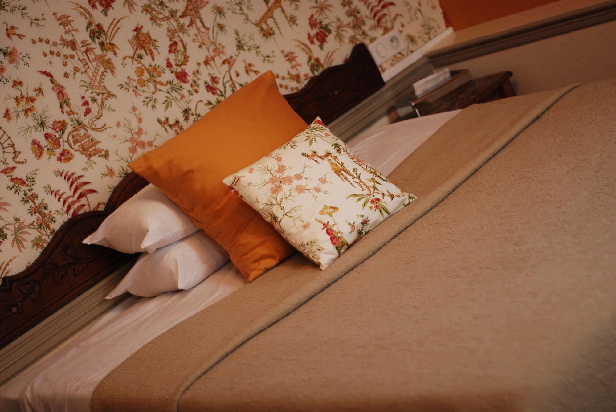 De Charme La Bonne Adresse - Logis Hotel